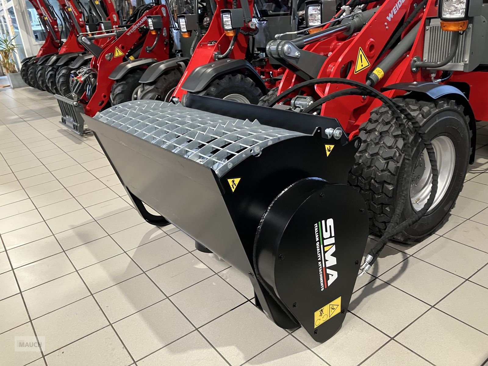 Kompaktlader of the type Sonstige SIMA Betonmischschaufel S25, Neumaschine in Burgkirchen (Picture 3)