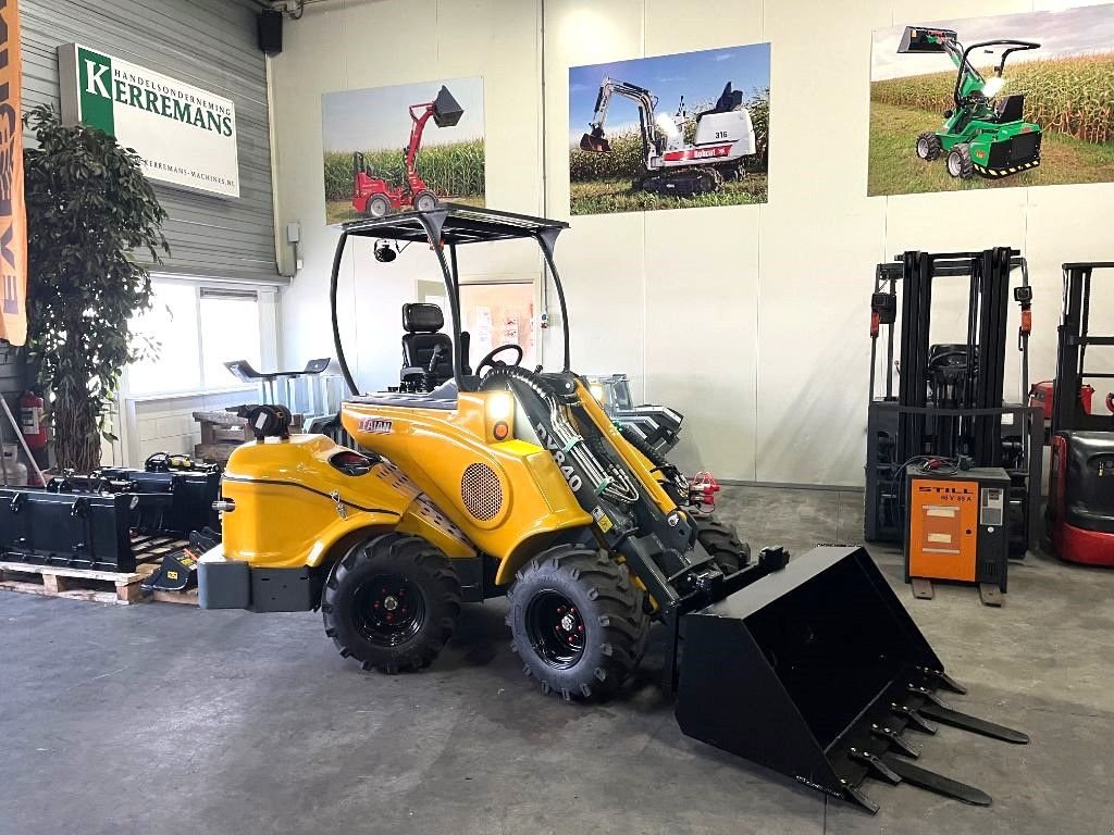 Kompaktlader of the type Sonstige TAIAN DY840, Neumaschine in Dronten (Picture 8)