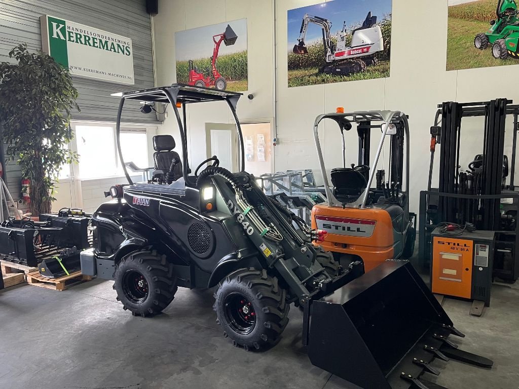 Kompaktlader of the type Sonstige TAIAN DY840, Neumaschine in Dronten (Picture 2)