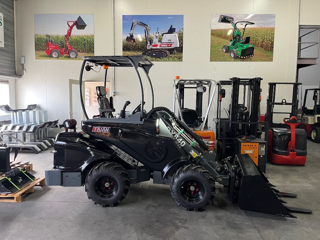 Kompaktlader of the type Sonstige TAIAN DY840, Neumaschine in Dronten (Picture 1)