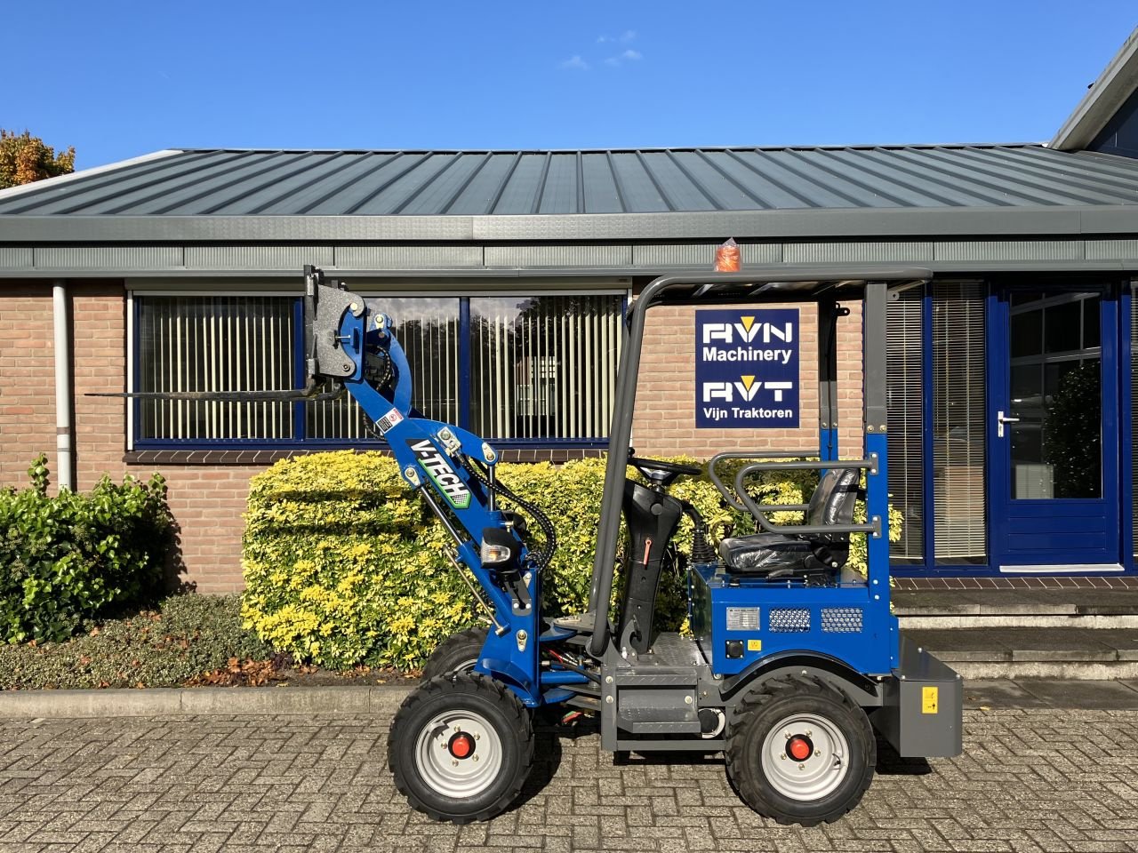 Kompaktlader des Typs Sonstige V-Tech V-Tech 604 electric, Neumaschine in Dronten (Bild 9)