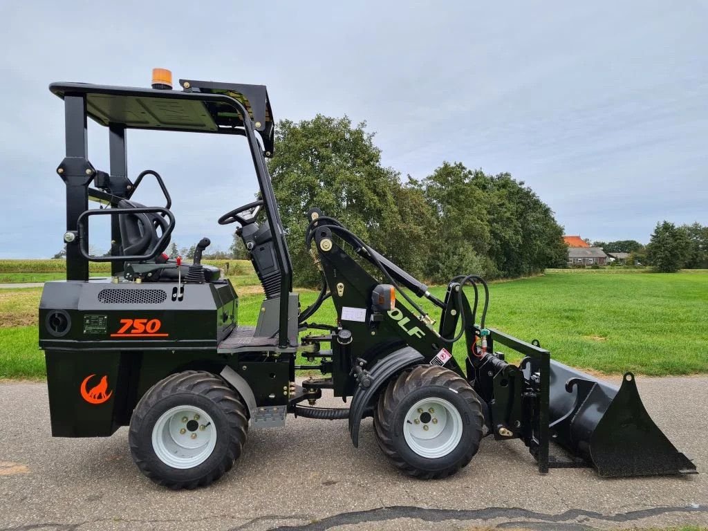 Kompaktlader des Typs Sonstige WOLF 750 shovel NIEUW, Gebrauchtmaschine in Scharsterbrug (Bild 3)