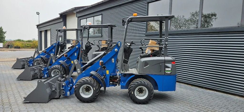 Kompaktlader of the type Sonstige WOLF E WOLF 606 electro shovel., Neumaschine in Scharsterbrug (Picture 3)