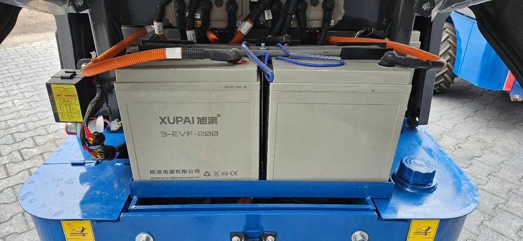 Kompaktlader tipa Sonstige WOLF E WOLF 606 electro shovel., Neumaschine u Scharsterbrug (Slika 9)