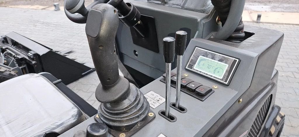 Kompaktlader des Typs Sonstige WOLF TAIAN DY 620 speciale aanbieding!!, Gebrauchtmaschine in Scharsterbrug (Bild 9)