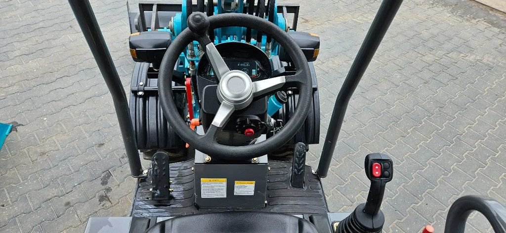 Kompaktlader des Typs Sonstige WOLF Wl750, Gebrauchtmaschine in Scharsterbrug (Bild 9)