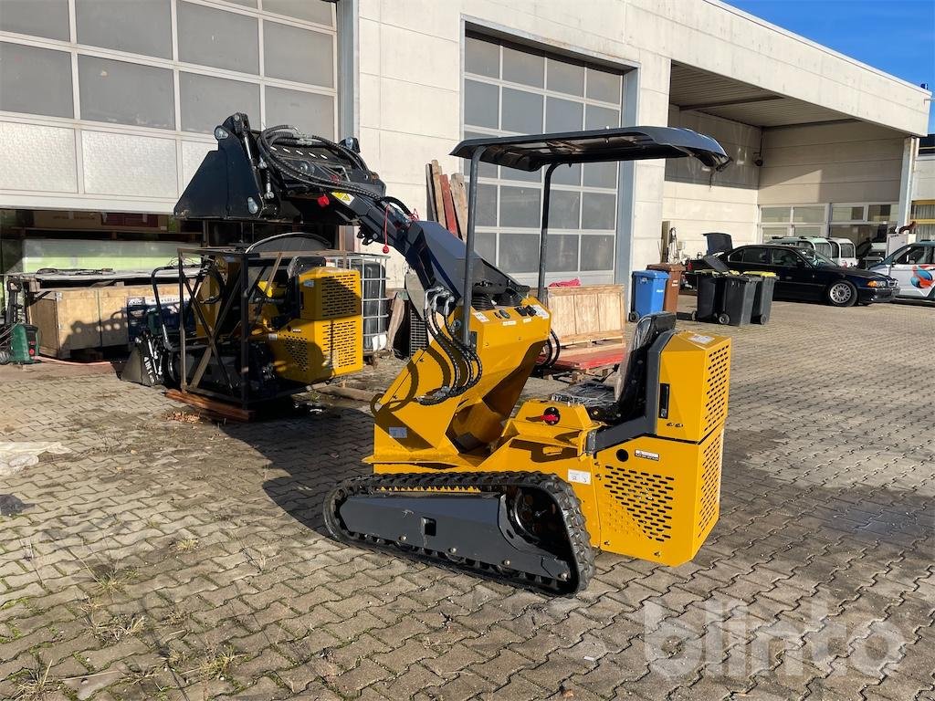 Kompaktlader typu Sonstige YF480, Gebrauchtmaschine v Düsseldorf (Obrázek 3)