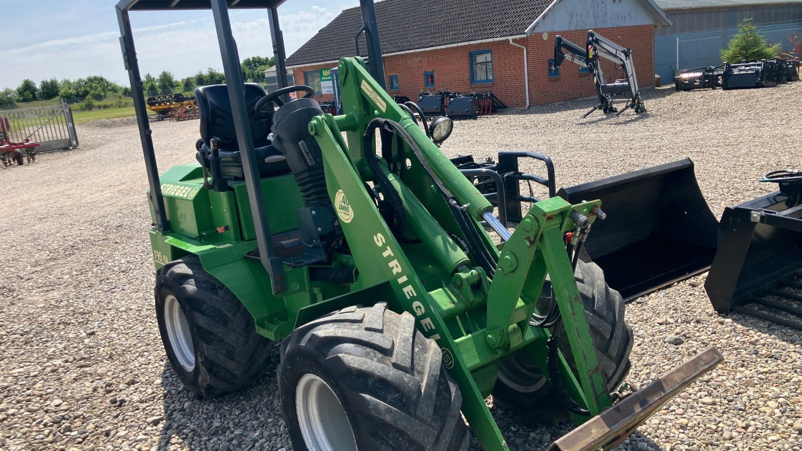 Kompaktlader des Typs Striegel 195ya inkl 4 redskaber!, Gebrauchtmaschine in Rødekro (Bild 7)
