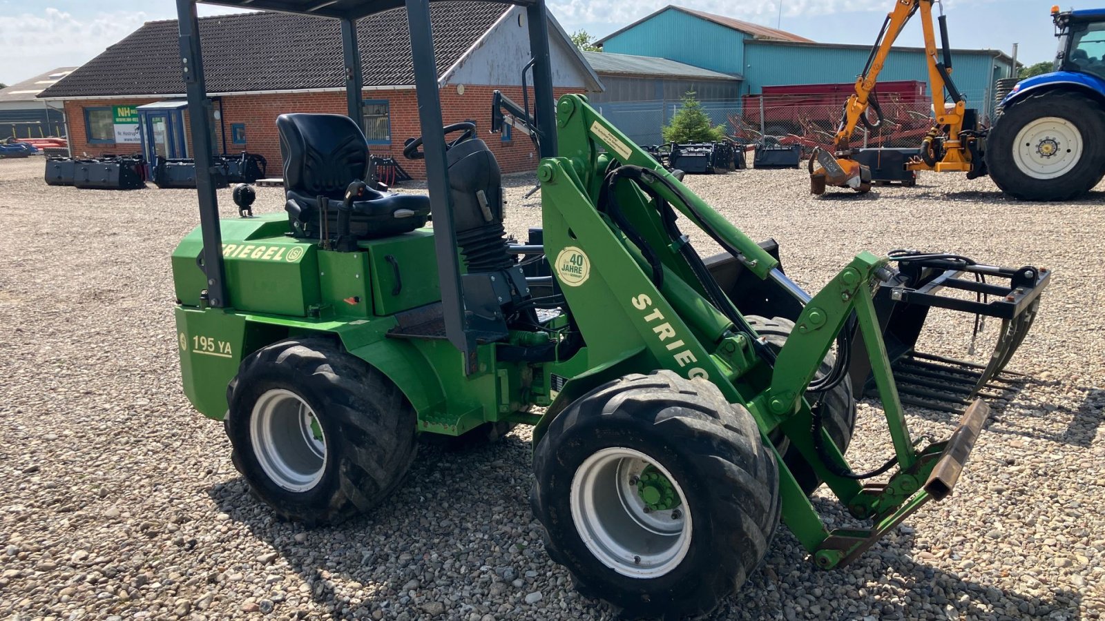 Kompaktlader des Typs Striegel 195ya inkl 4 redskaber!, Gebrauchtmaschine in Rødekro (Bild 5)