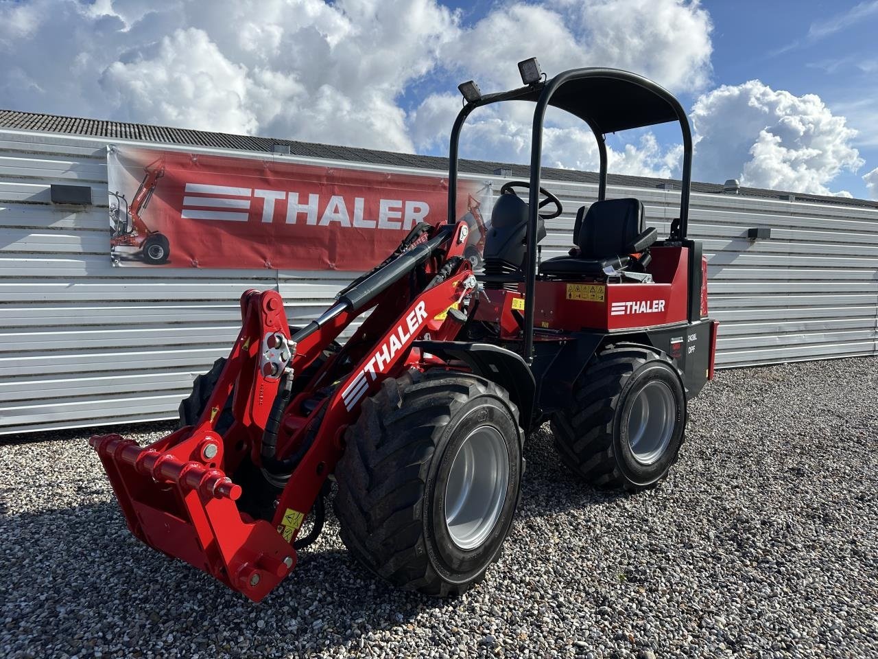 Kompaktlader del tipo Thaler 2438-S-DPF, Gebrauchtmaschine In Skjern (Immagine 1)