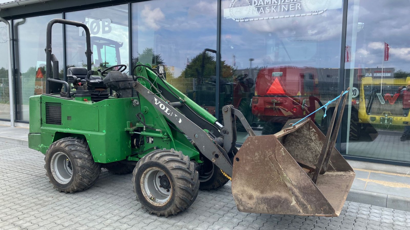 Kompaktlader des Typs Volvo ZL 302 C volvo, Gebrauchtmaschine in Horsens (Bild 2)