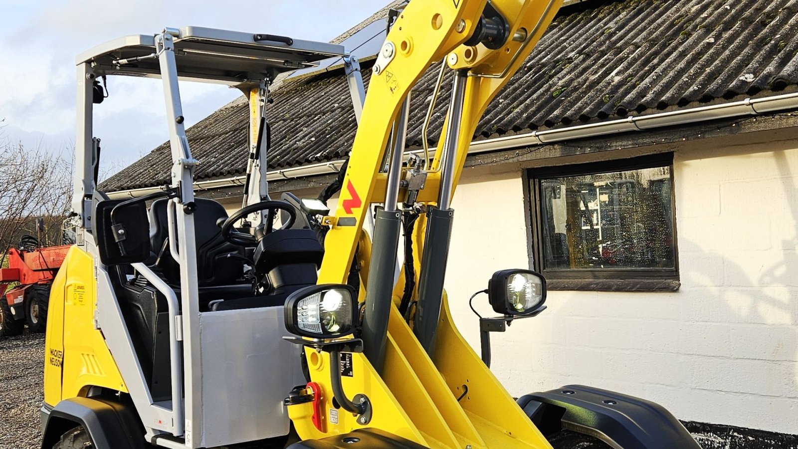 Kompaktlader des Typs Wacker Neuson WL28 / fabriksny - år 2024 / pæn udstyret og høj løftekraft, Gebrauchtmaschine in Arden (Bild 10)