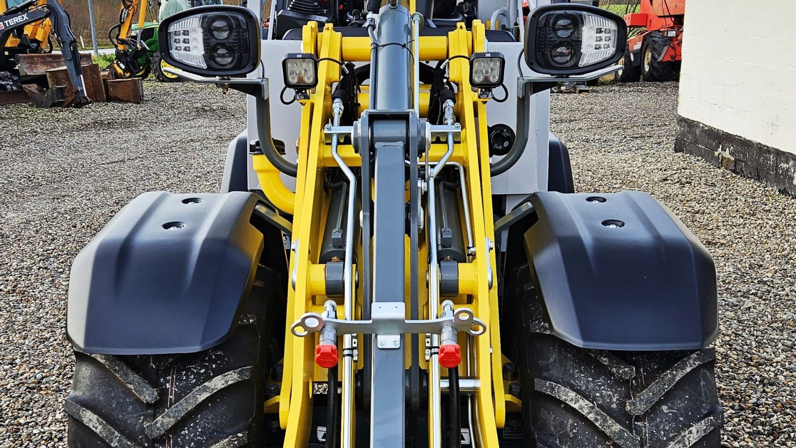 Kompaktlader des Typs Wacker Neuson WL28 / fabriksny - år 2024 / pæn udstyret og høj løftekraft, Gebrauchtmaschine in Arden (Bild 3)