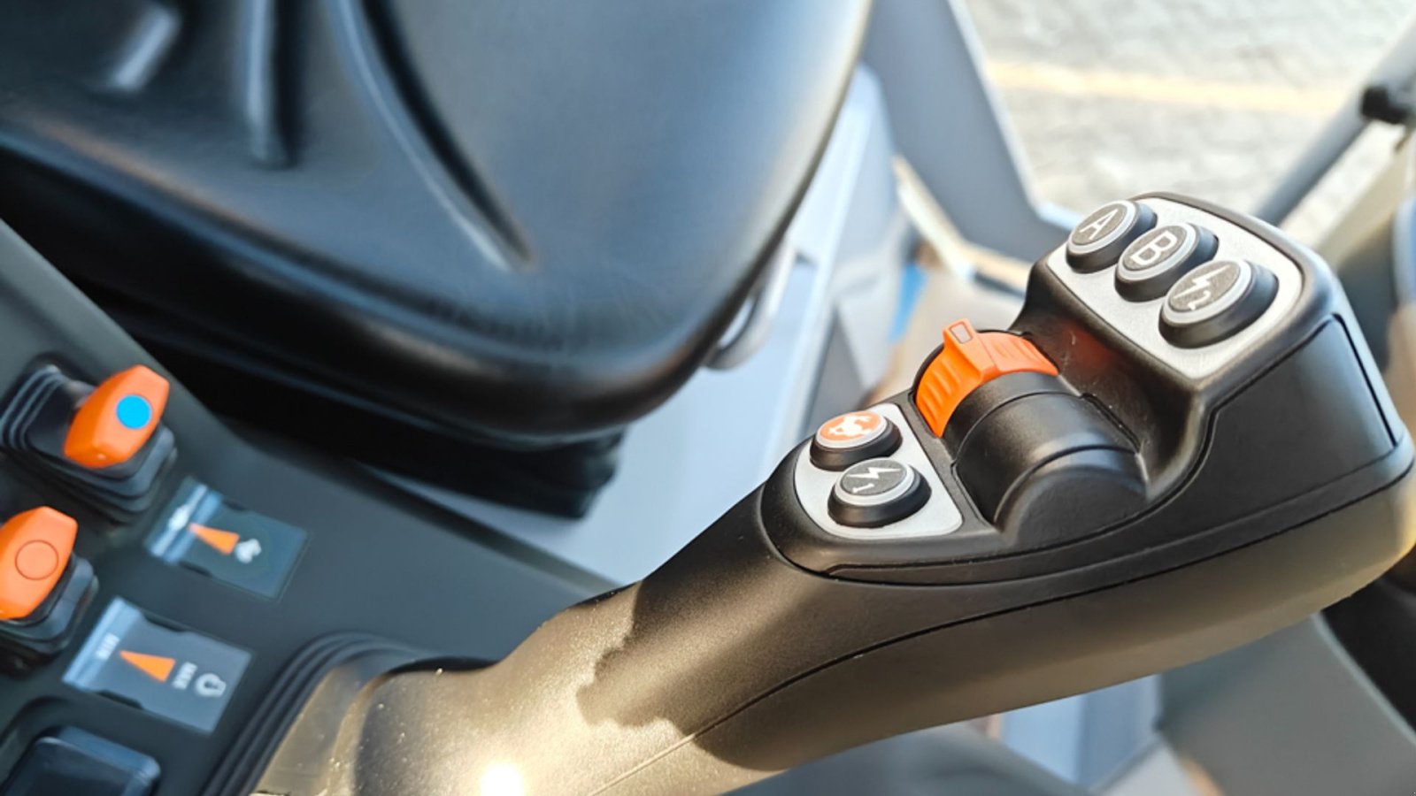 Kompaktlader типа Wacker Neuson WL28, Gebrauchtmaschine в Vrå (Фотография 14)