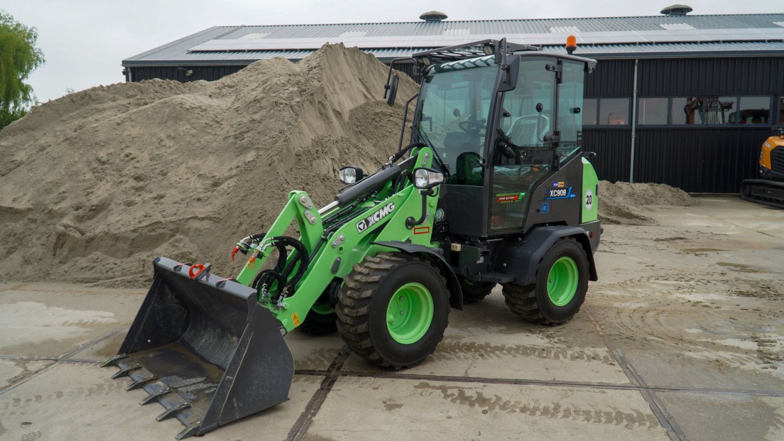 Kompaktlader of the type XCMG XC908-EV ELEKTRISK, Gebrauchtmaschine in Rødekro (Picture 10)