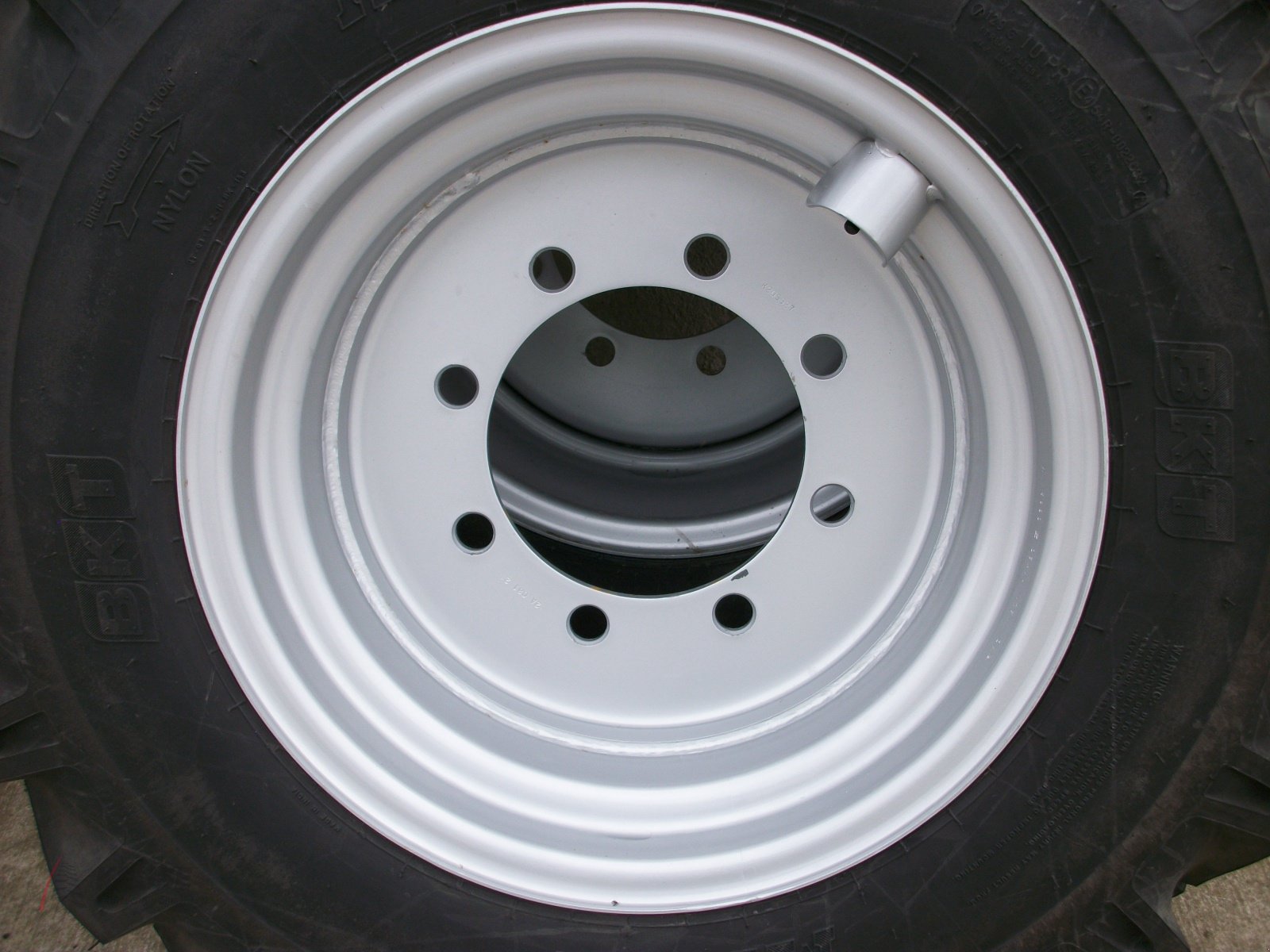 Komplettradsatz tip BKT 12.5-20 MPT 567 ET0, Neumaschine in Fürstenau (Poză 5)