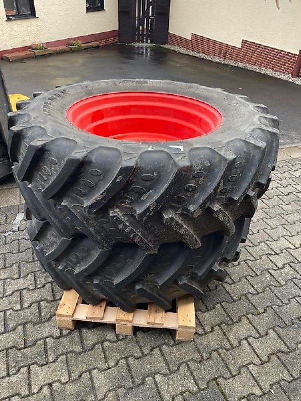 Komplettradsatz typu BKT BKT 480 / 70 R34 für Claas AXOS Kompletträder Hinterreifen, Gebrauchtmaschine v Niedernhausen OT Engenhahn (Obrázek 1)