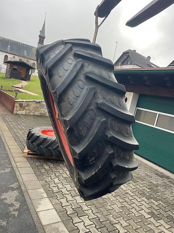 Komplettradsatz typu BKT BKT 480 / 70 R34 für Claas AXOS Kompletträder Hinterreifen, Gebrauchtmaschine v Niedernhausen OT Engenhahn (Obrázek 21)