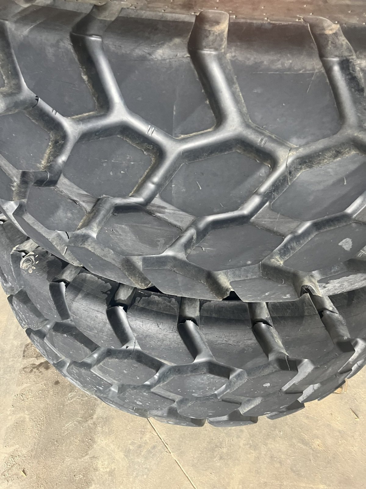 Komplettradsatz типа Bridgestone 20.5 R25, Gebrauchtmaschine в Kühbach (Фотография 7)