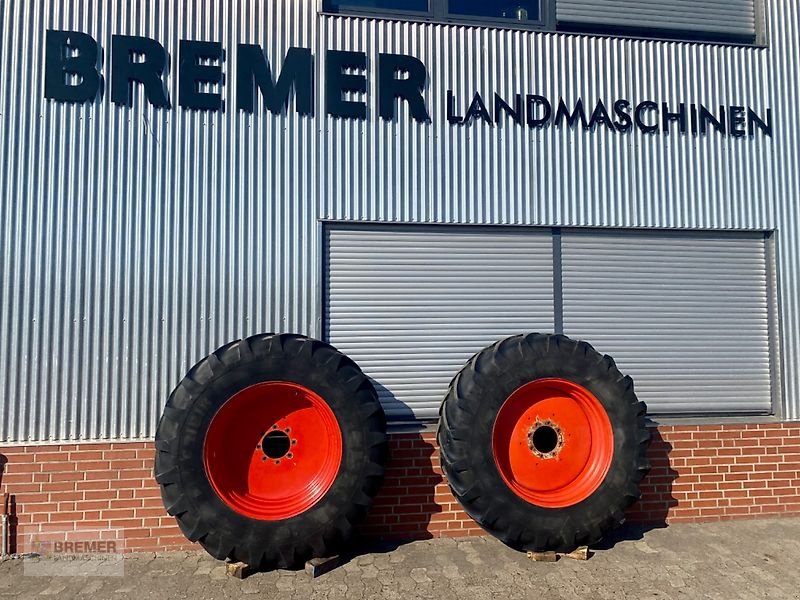 Komplettradsatz Türe ait CLAAS 520/85 R 38, 20.8 R 38, Michelin, Claas, John Deere, IHC, Case-IH, 275 8-Loch Kock-Felge, Gebrauchtmaschine içinde Asendorf (resim 1)