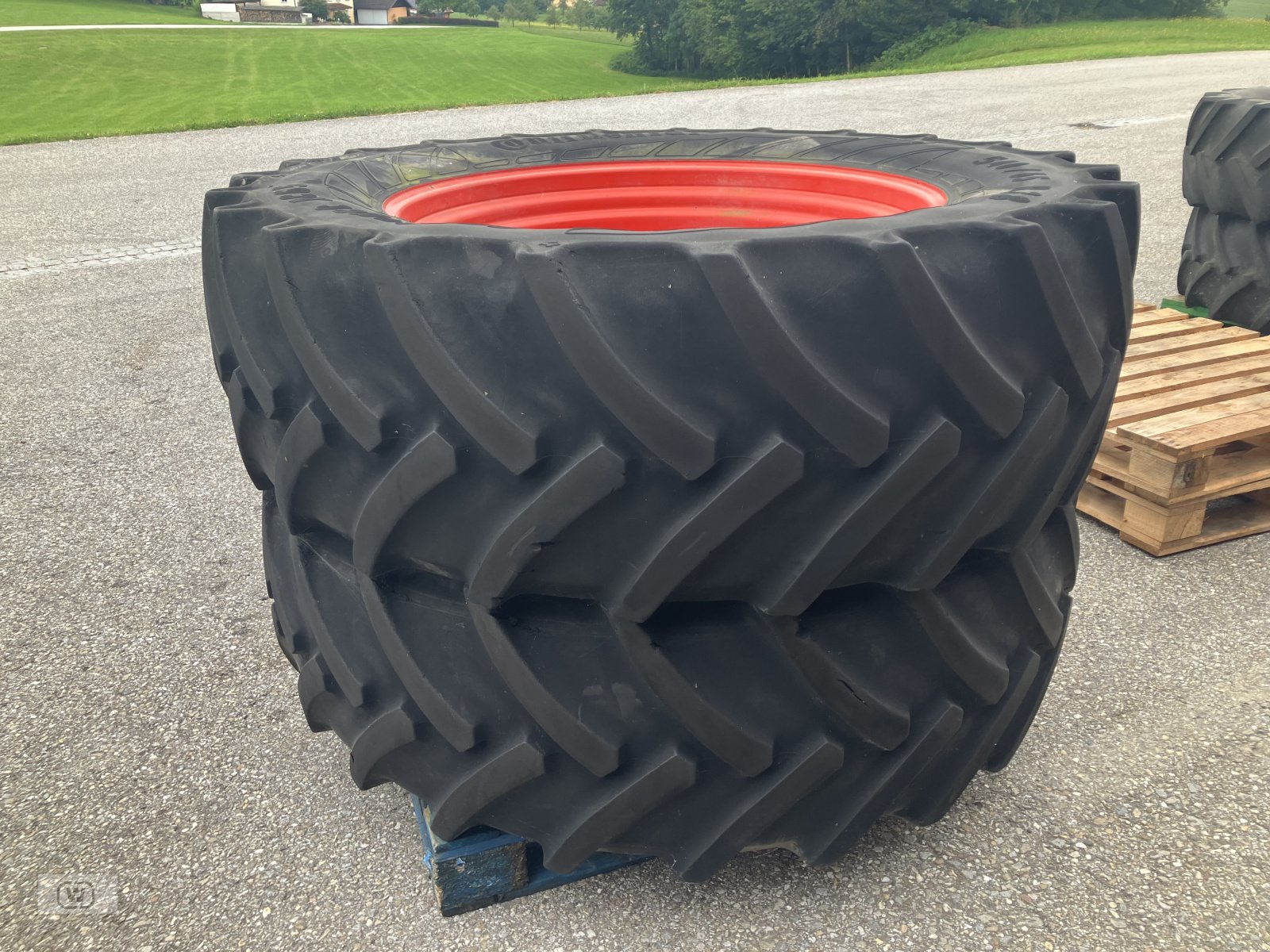 Komplettradsatz des Typs Continental 540/65 R 38, Gebrauchtmaschine in Zell an der Pram (Bild 2)