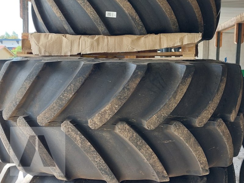 Komplettradsatz del tipo Continental 710/70R38 + 600/65R28, Neumaschine In Schwabmünchen (Immagine 1)