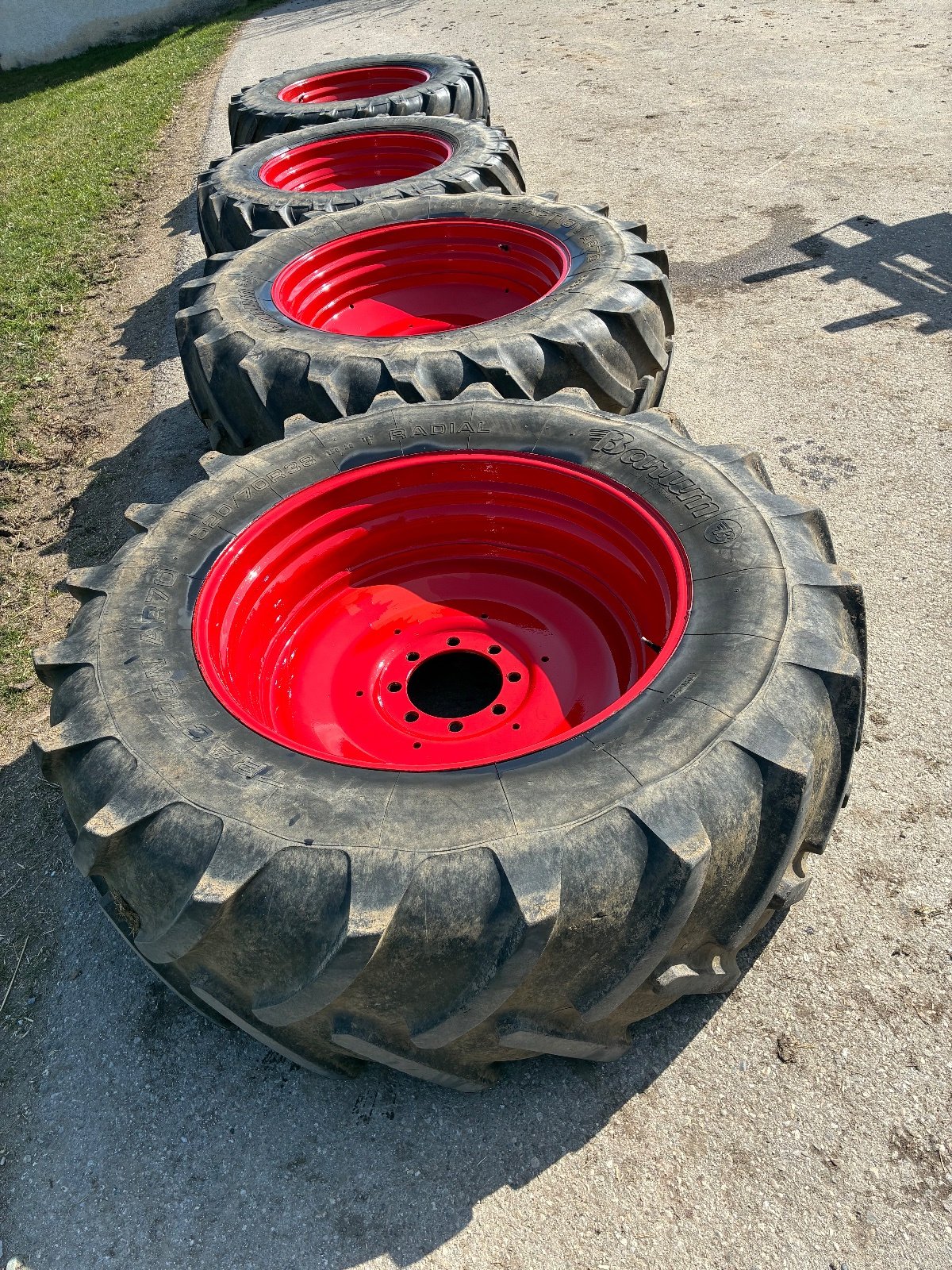 Komplettradsatz des Typs Fendt Räder, Gebrauchtmaschine in Soyen (Bild 1)