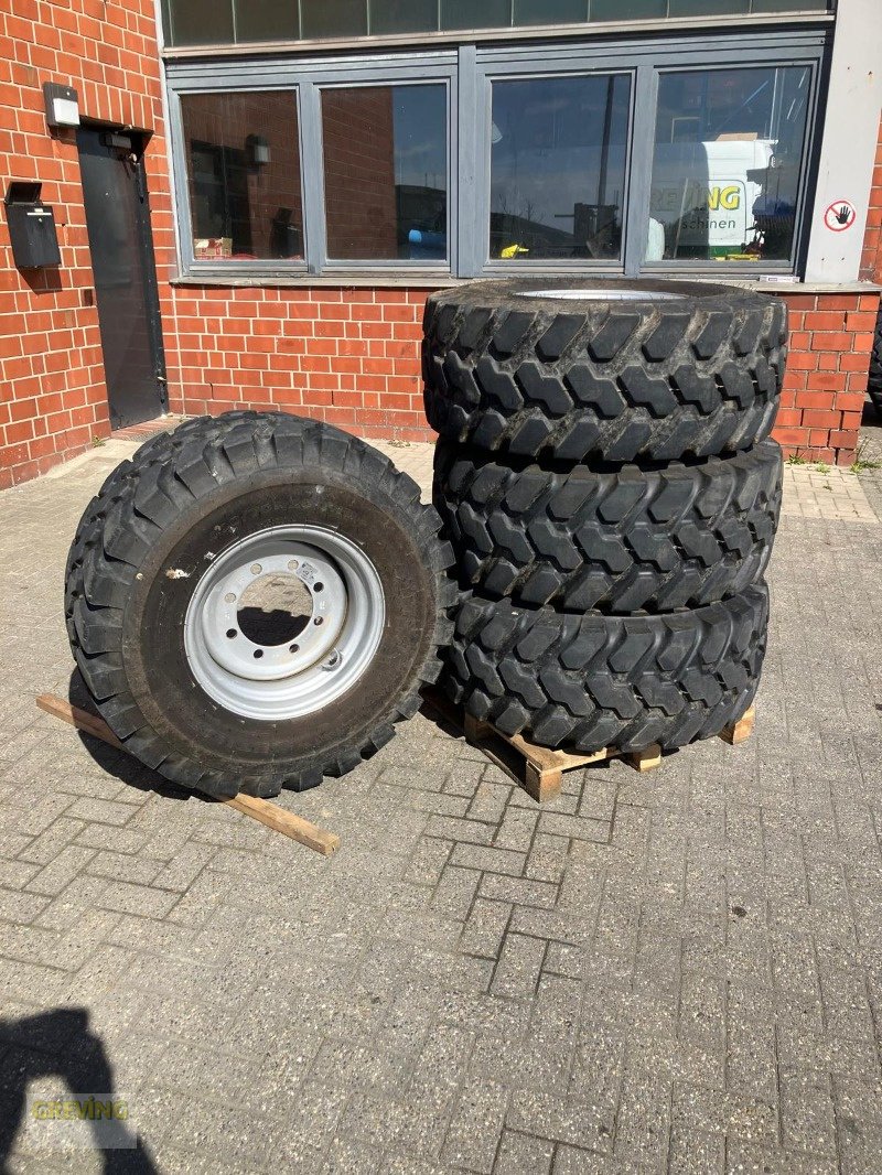 Komplettradsatz Türe ait Firestone 400/70R20, Gebrauchtmaschine içinde Nottuln (resim 1)