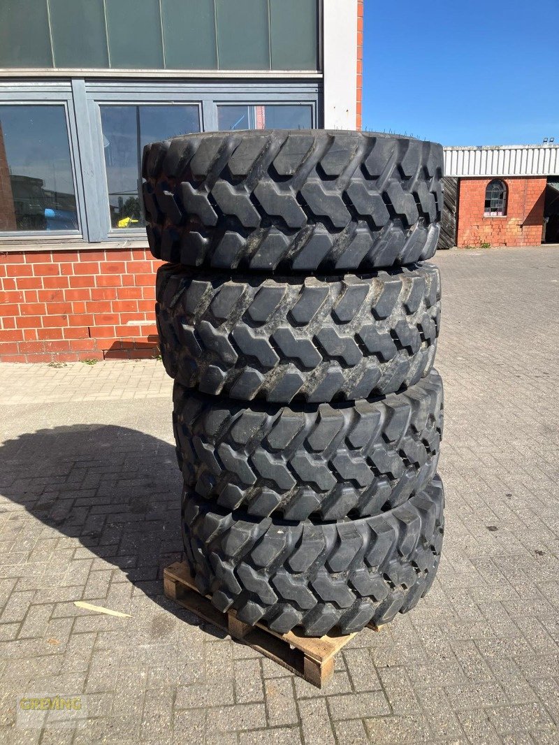 Komplettradsatz Türe ait Firestone 400/70R20, Gebrauchtmaschine içinde Nottuln (resim 4)