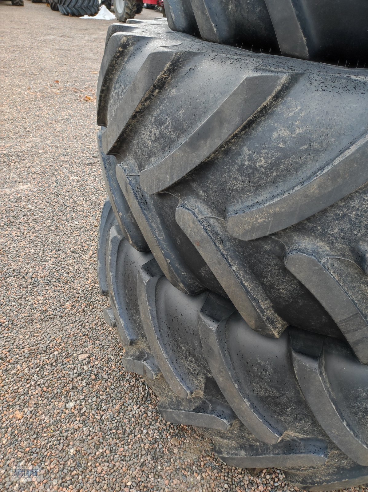 Komplettradsatz des Typs Firestone Räder 600/65 R28 + 650/65 R42, Gebrauchtmaschine in Salching bei Straubing (Bild 3)