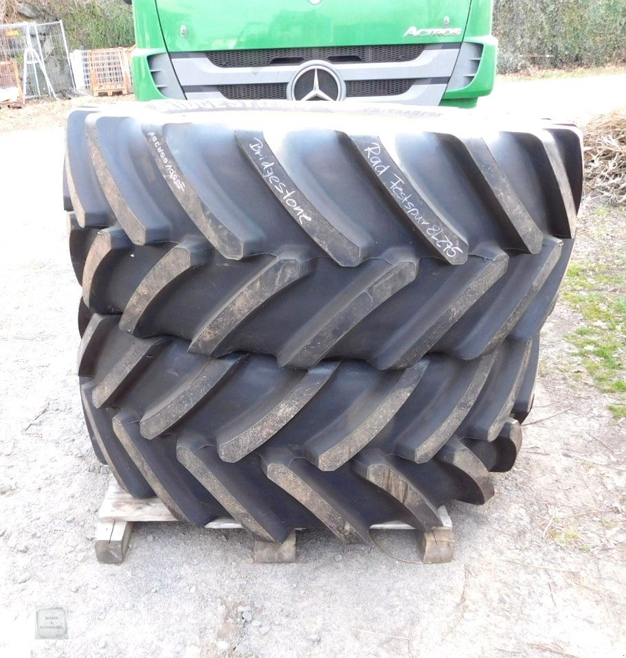 Komplettradsatz des Typs GKN 650/65R38, Neumaschine in Gross-Bieberau (Bild 2)