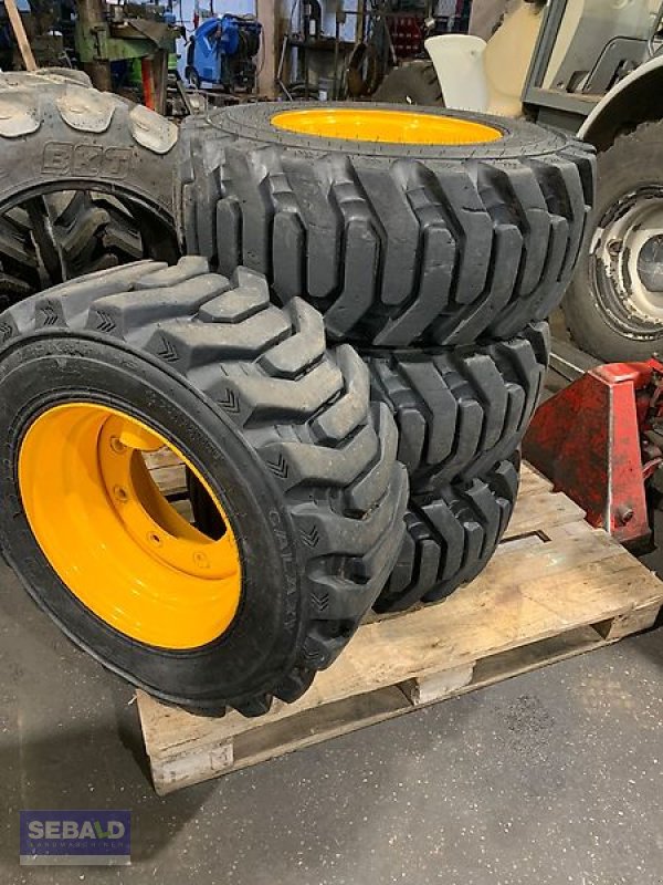 Komplettradsatz of the type JCB 525-60 Kompletträder 12-16,5, Gebrauchtmaschine in Zweibrücken (Picture 1)