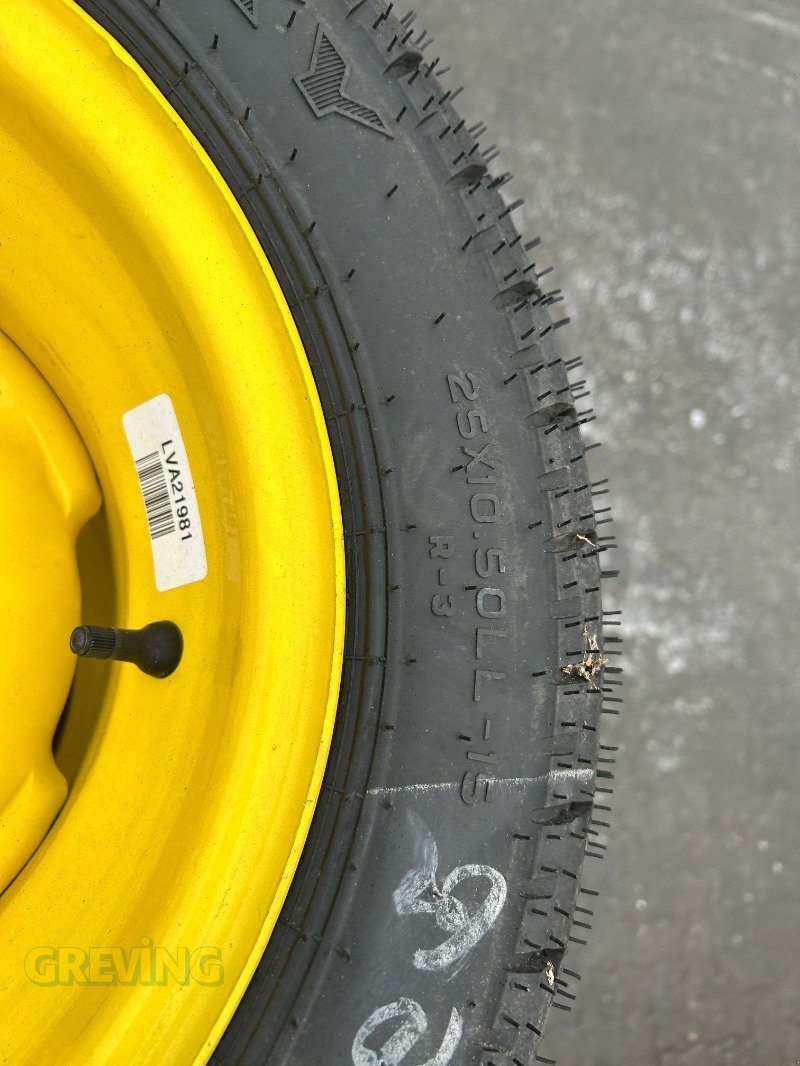 Komplettradsatz του τύπου John Deere 41X18LL-16.1/25X18.00-20 Golfbereifung 3046R, Gebrauchtmaschine σε Wesseling-Berzdorf (Φωτογραφία 2)