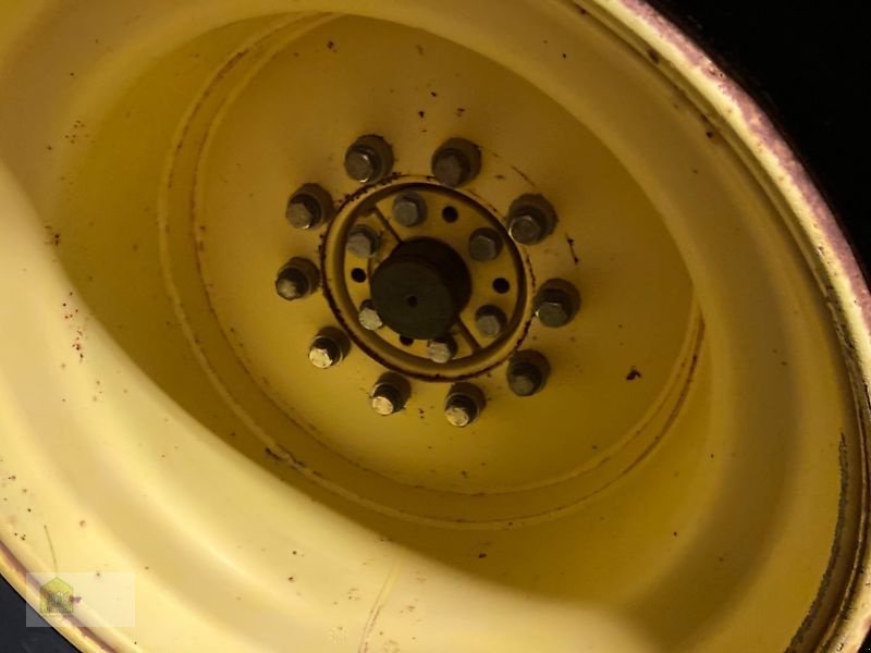 Komplettradsatz typu John Deere Terra Räder, Breitbereifung für 7000er und 8000er 335 LK, Gebrauchtmaschine v Salsitz (Obrázek 11)