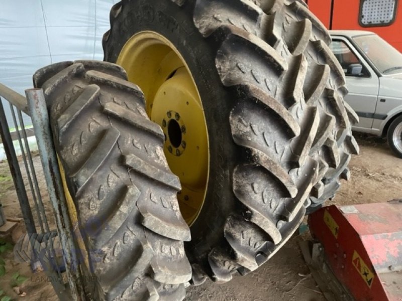 Komplettradsatz типа Kleber 340/85R36  320/85R24 Verstellfelgen 1,5-2,25m, Gebrauchtmaschine в Schutterzell (Фотография 9)