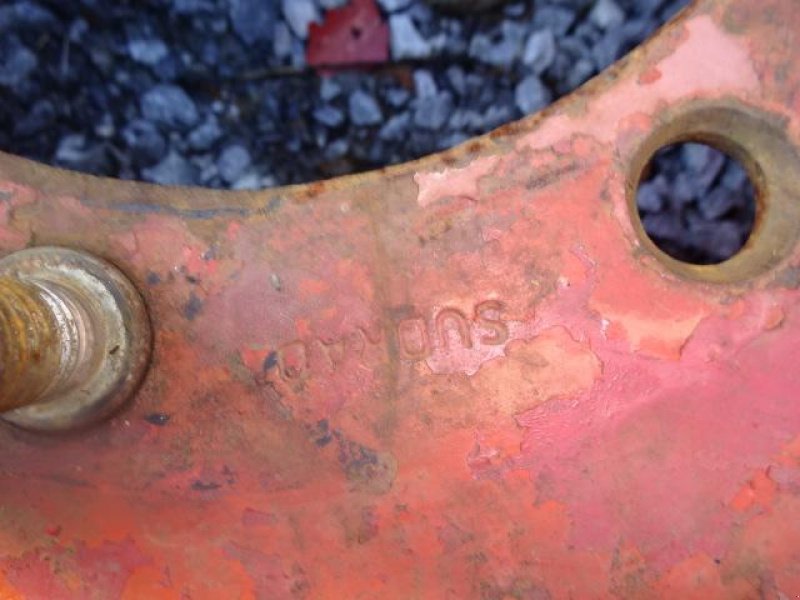 Komplettradsatz des Typs M&W Rad bzw. Felgen W 10 x 28, Gebrauchtmaschine in Neureichenau (Bild 5)