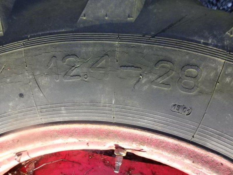 Komplettradsatz des Typs M&W Rad bzw. Felgen W 10 x 28, Gebrauchtmaschine in Neureichenau (Bild 2)