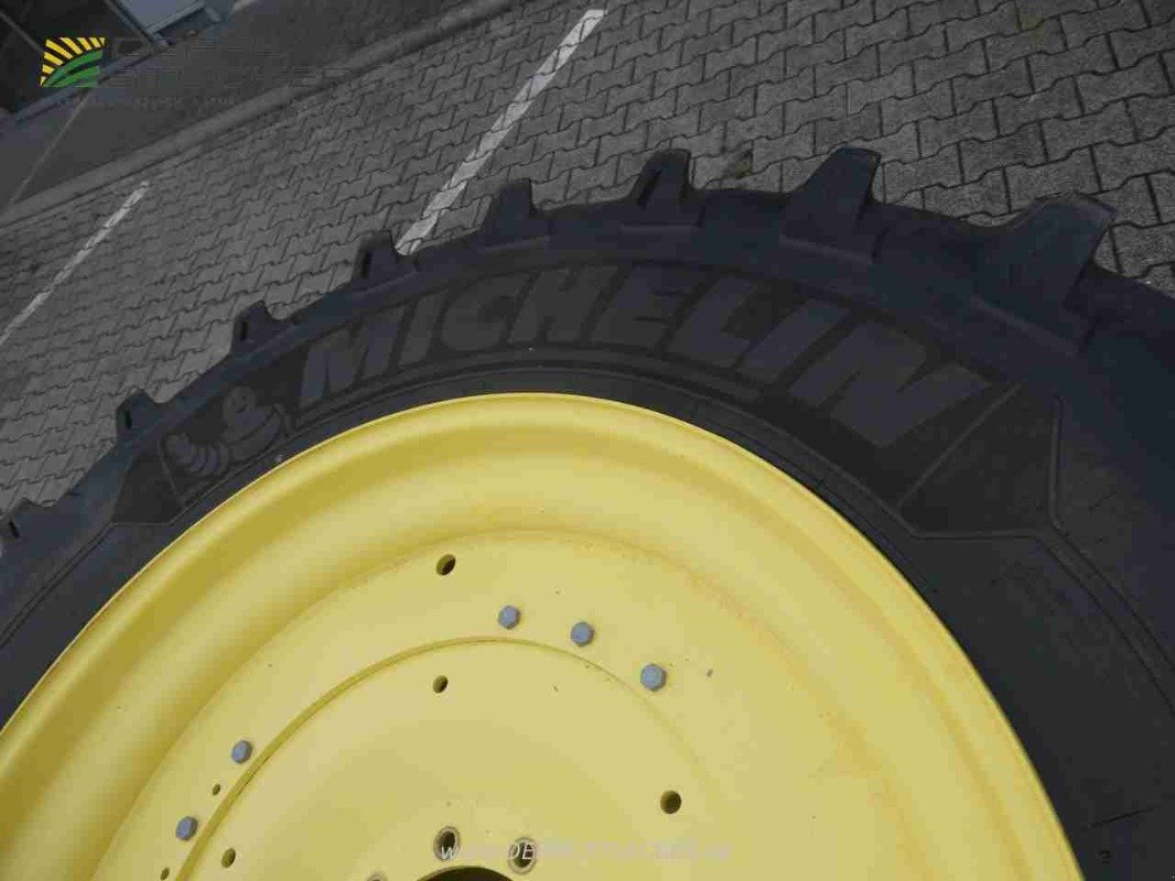 Komplettradsatz van het type Michelin 18.4R30 / 520/85R46 Pflegeräder, Gebrauchtmaschine in Lauterberg/Barbis (Foto 5)