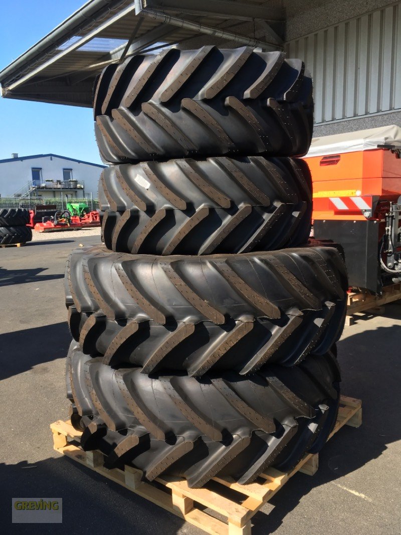 Komplettradsatz des Typs Michelin 600/65 R38 + 540/65 R24, Gebrauchtmaschine in Euskirchen (Bild 1)