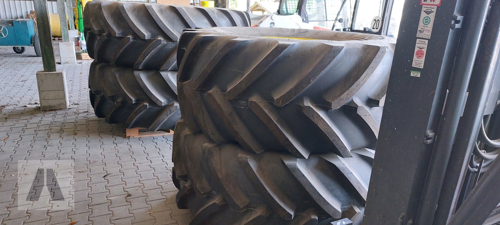 Komplettradsatz του τύπου Michelin 600/70 R30 + 710/70 R42, Neumaschine σε Schwabmünchen (Φωτογραφία 2)