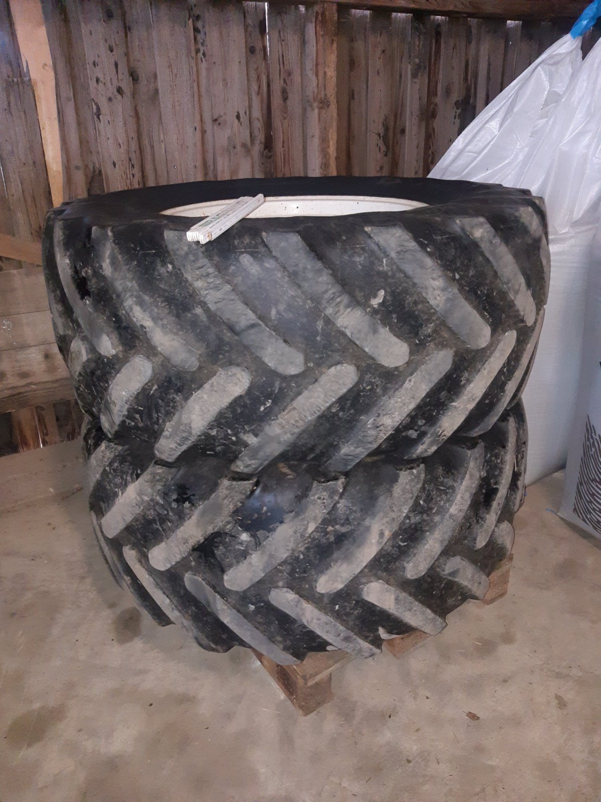Komplettradsatz del tipo Michelin MultiBib 650/65 R38, Gebrauchtmaschine In Bergatreute (Immagine 2)