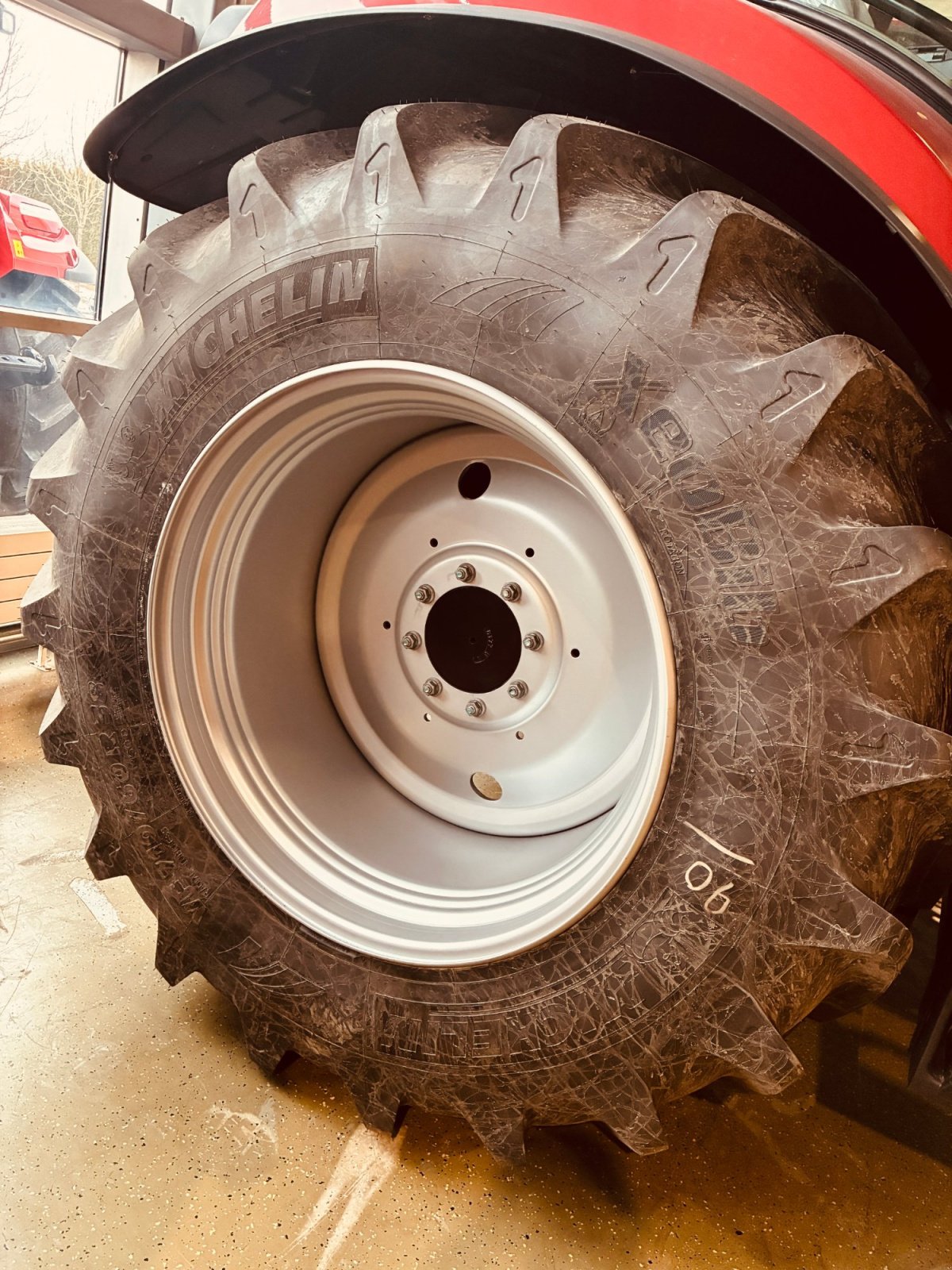 Komplettradsatz типа Michelin VF 600/60R28 + VF710/60R38, Neumaschine в Germaringen (Фотография 2)