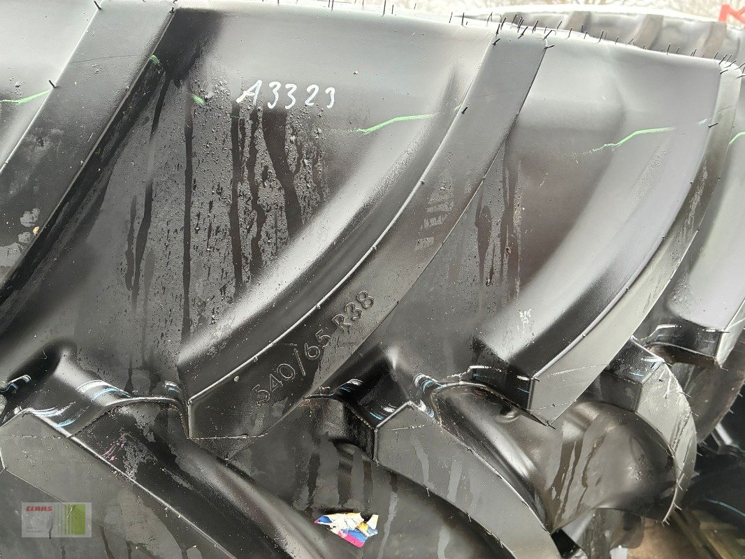 Komplettradsatz of the type Mitas 540/65 R38 und 440/65 R28, Neumaschine in Bordesholm (Picture 10)