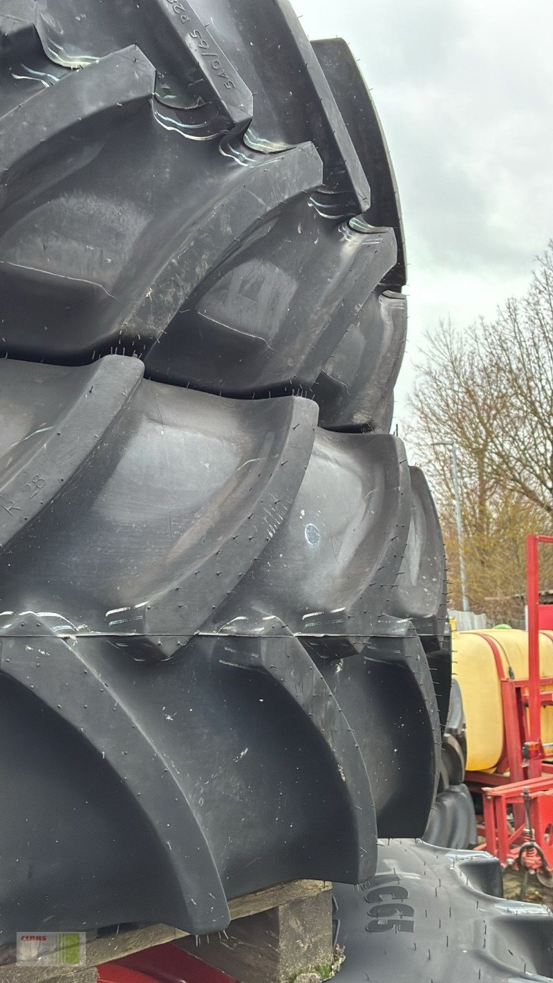 Komplettradsatz des Typs Mitas 650/65 R38 - 540/65 R28, Neumaschine in Bordesholm (Bild 2)