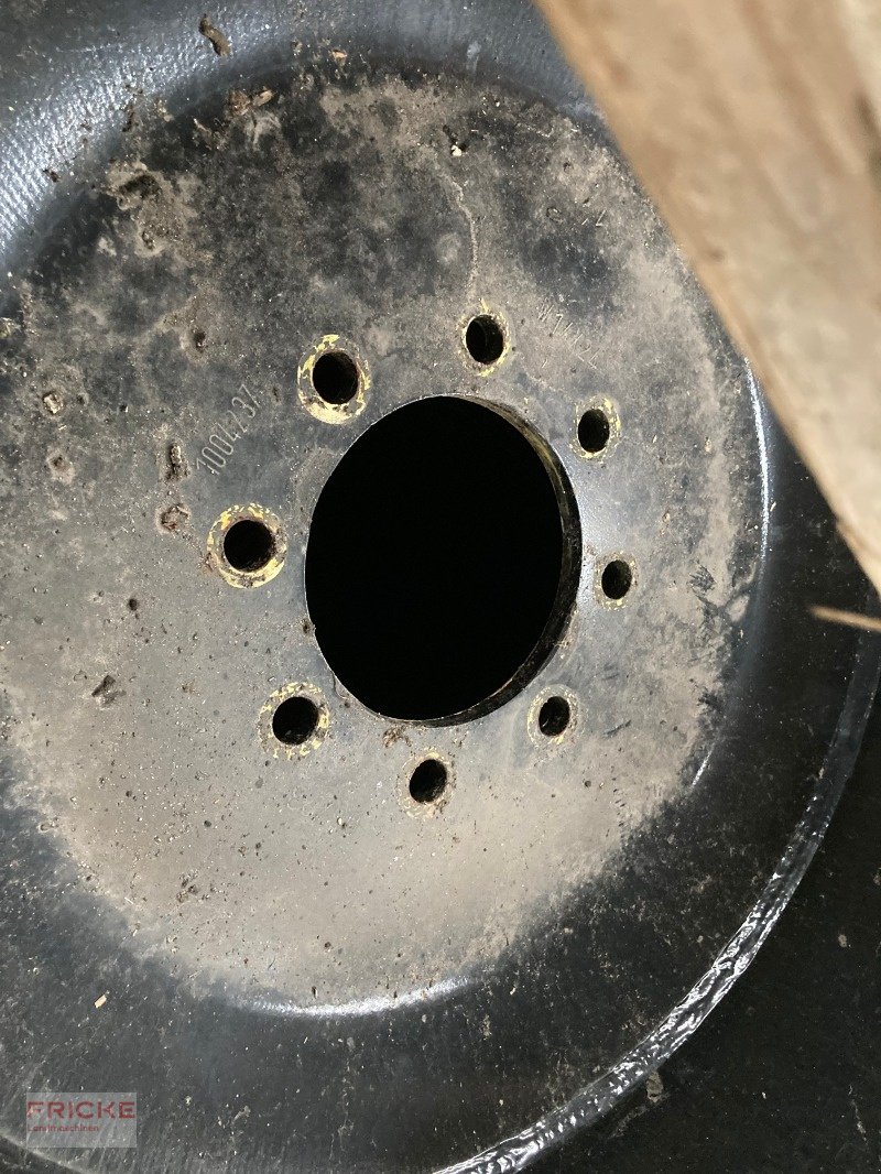 Komplettradsatz van het type Nokian 2x 440/80 R24 Nokian Räder, Gebrauchtmaschine in Bockel - Gyhum (Foto 2)