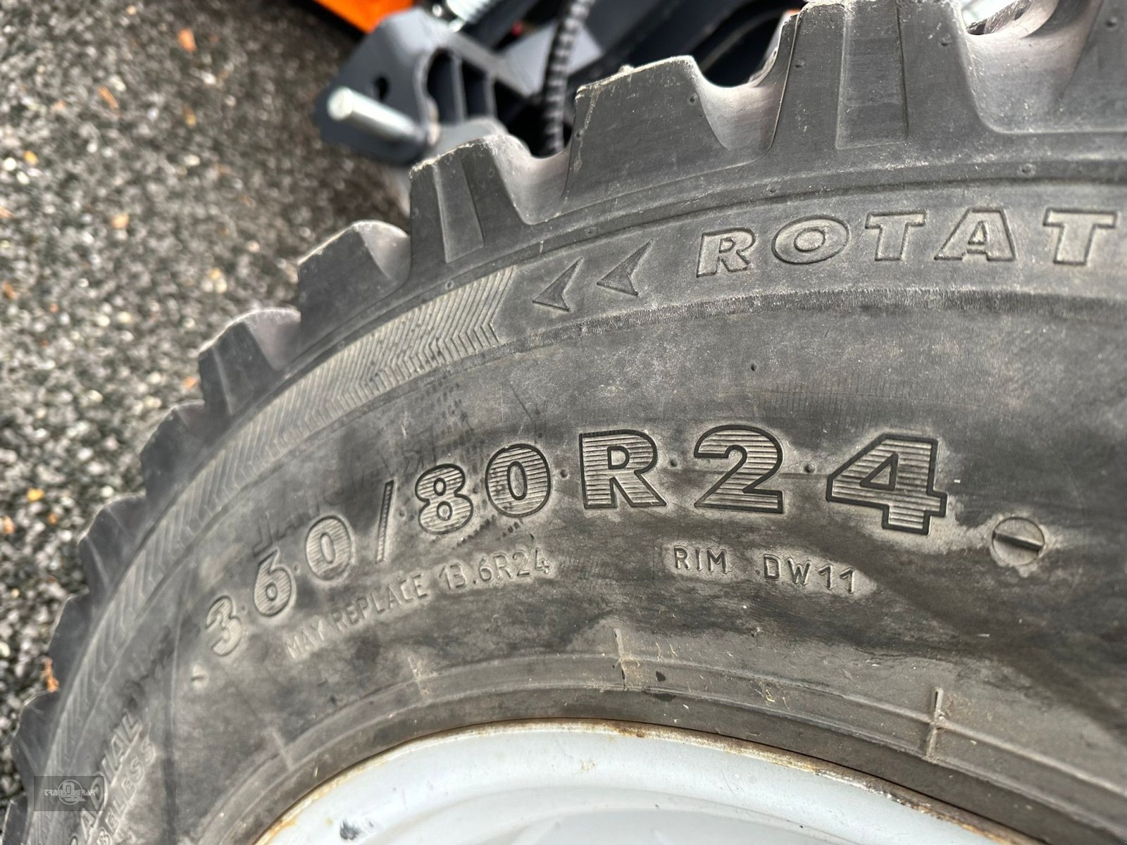 Komplettradsatz του τύπου Nokian 440/80R34 + 360/80R24 Komplettradsatz z.B. MF, Gebrauchtmaschine σε Rankweil (Φωτογραφία 8)