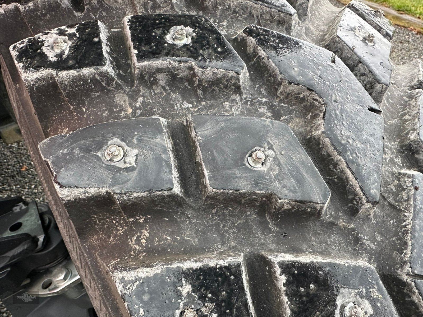 Komplettradsatz του τύπου Nokian 440/80R34 + 360/80R24 Komplettradsatz z.B. MF, Gebrauchtmaschine σε Rankweil (Φωτογραφία 7)