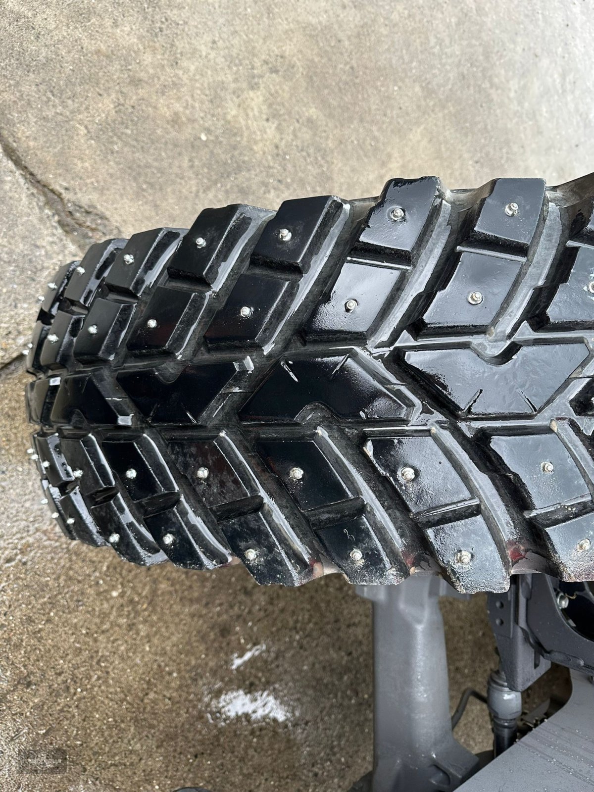 Komplettradsatz του τύπου Nokian 440/80R34 + 360/80R24 Komplettradsatz z.B. MF, Gebrauchtmaschine σε Rankweil (Φωτογραφία 4)