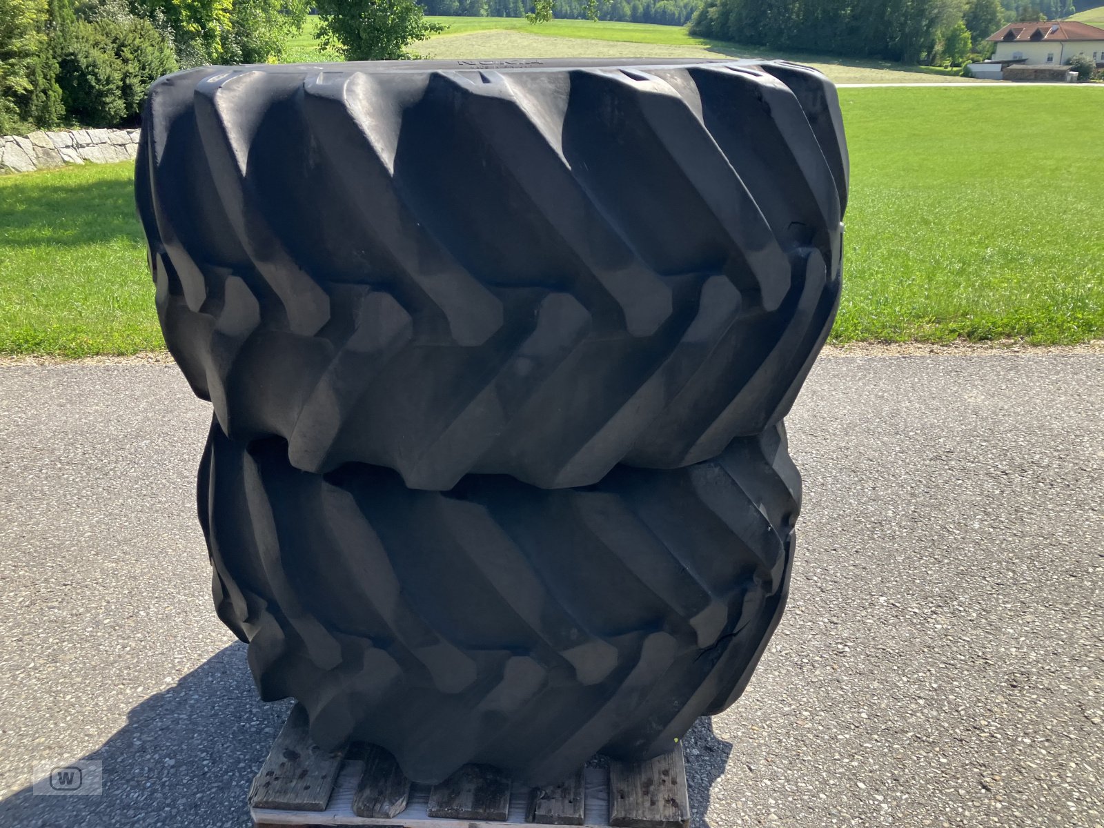 Komplettradsatz des Typs Nokian 600/55-26.5, Gebrauchtmaschine in Zell an der Pram (Bild 5)