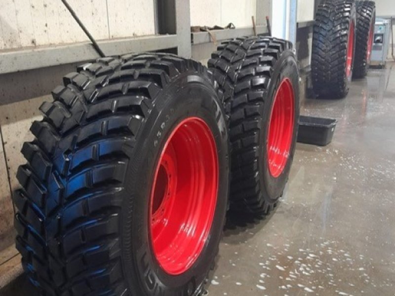 Komplettradsatz типа Nokian Komplettradsatz Fendt 700er S4/Gen6 und 600er, Gebrauchtmaschine в Husum